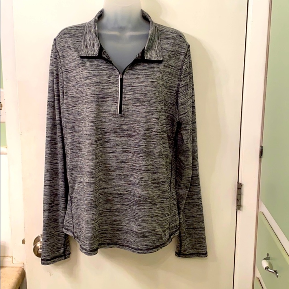 Athletic shirt